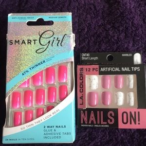 Artificial nails 2 pack short and medium length